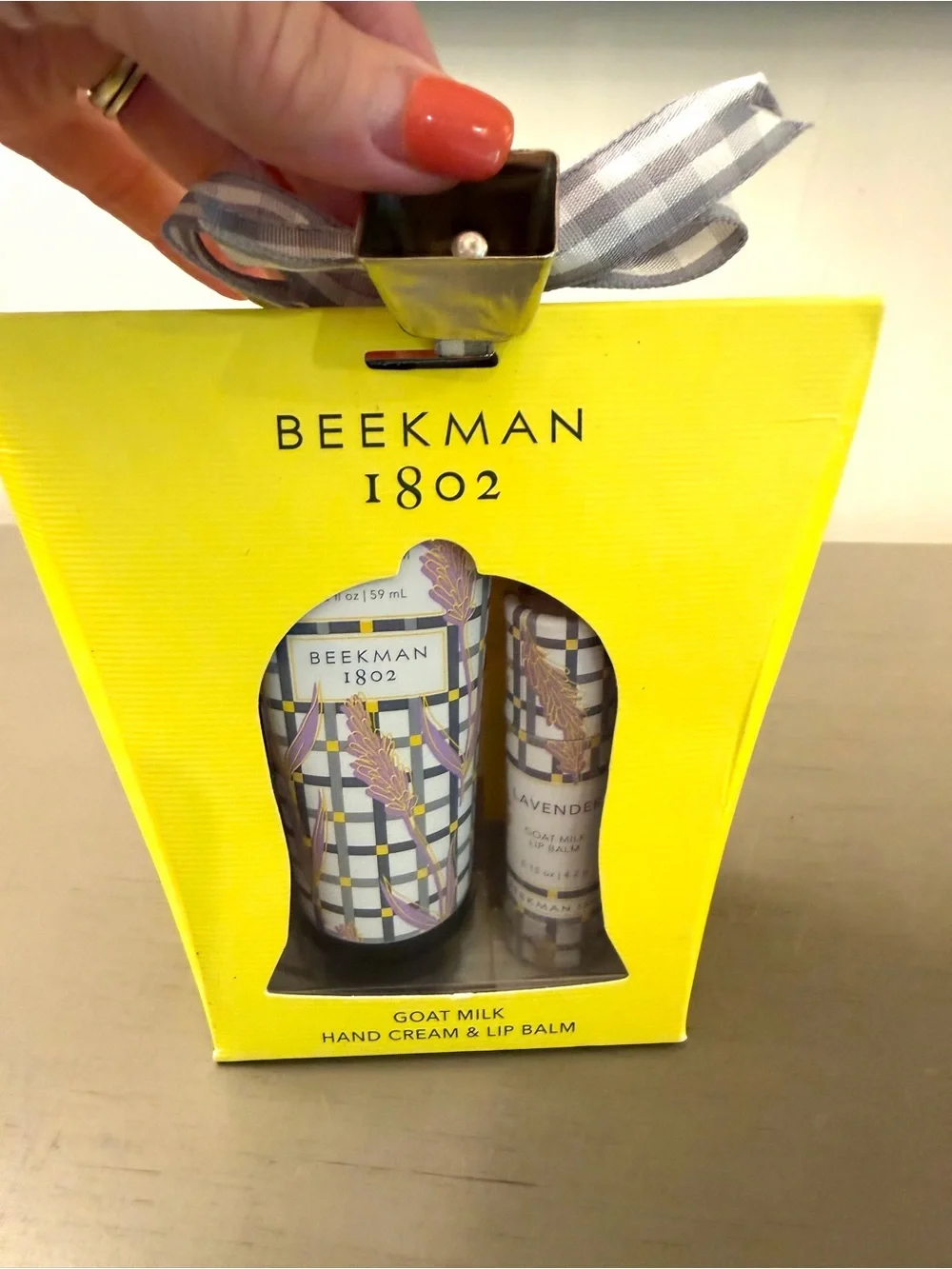Beekman 1802 Goat Milk Lavender Lip Balm & Hand Cream Set NIP Gift Set Hostess